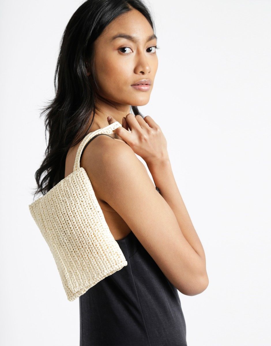 LARGE CANVAS CLUTCH HONEY HONEY