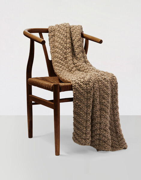 Easy On Me Blanket Sand Trooper Beige